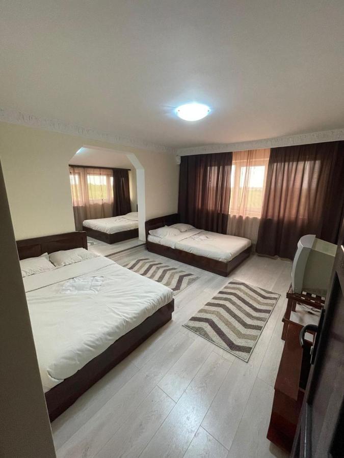 Motel Orion Obrejita 外观 照片